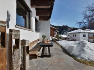 Chalet-appartement Tirol-17