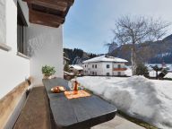 Chalet-appartement Tirol-19